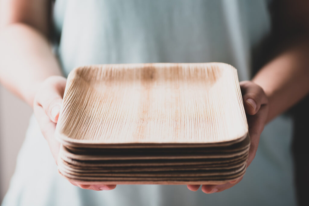 kitchen palm leaf tableware is inexpensive